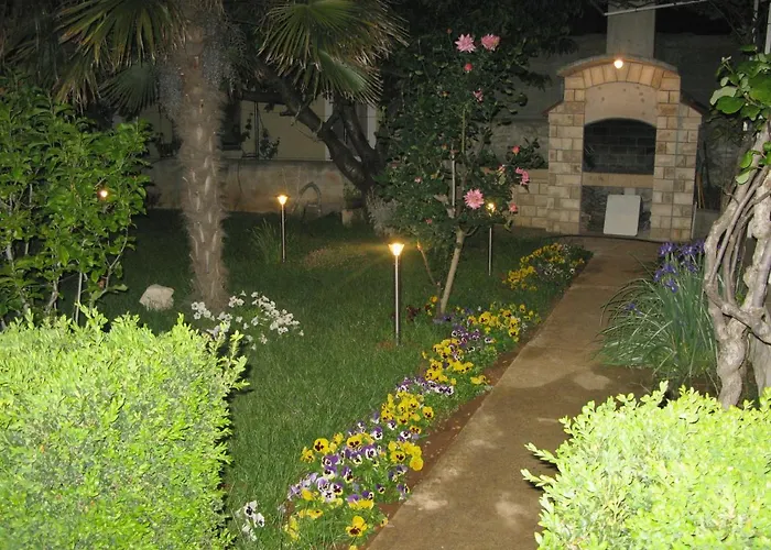 Apartamento With Parking Space Sukosan, Zadar - 14742